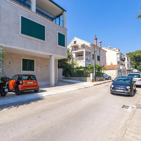 Palo Alto,free Parking *