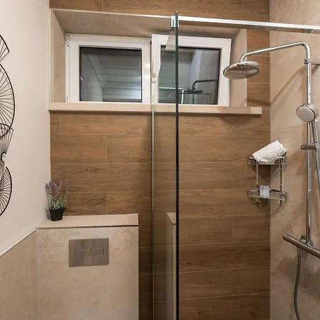 Palo Alto,free Parking * Ragusa