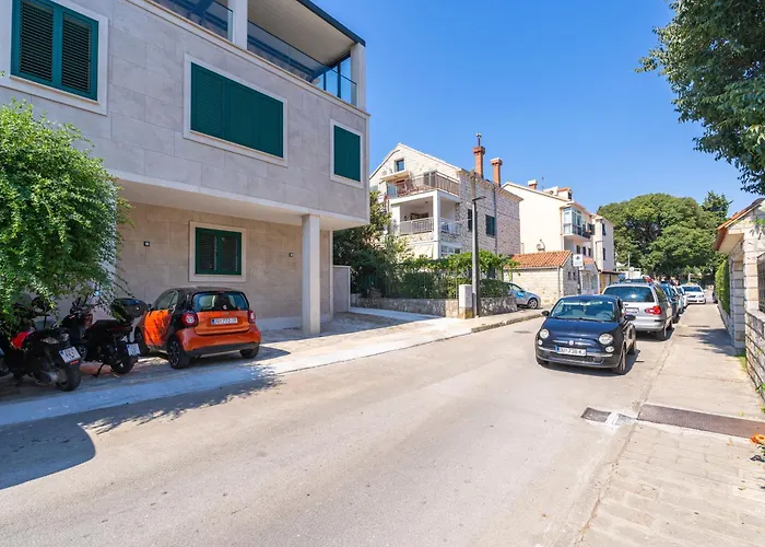 Palo Alto,free Parking *