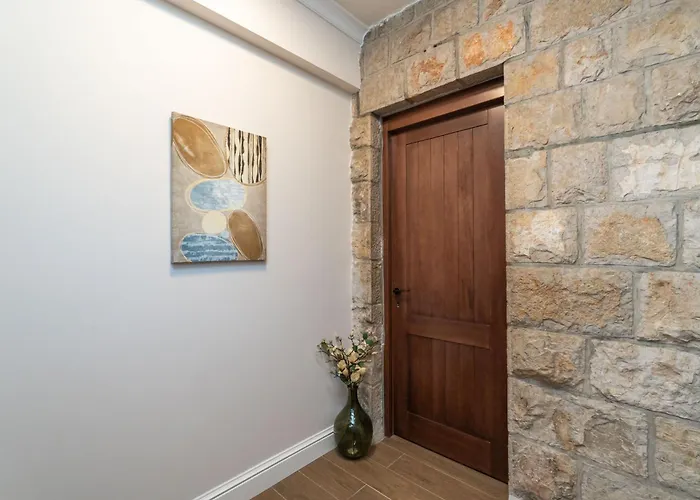 Palo Alto,free Parking *