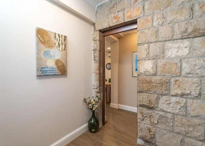 Palo Alto,free Parking Dubrovnik