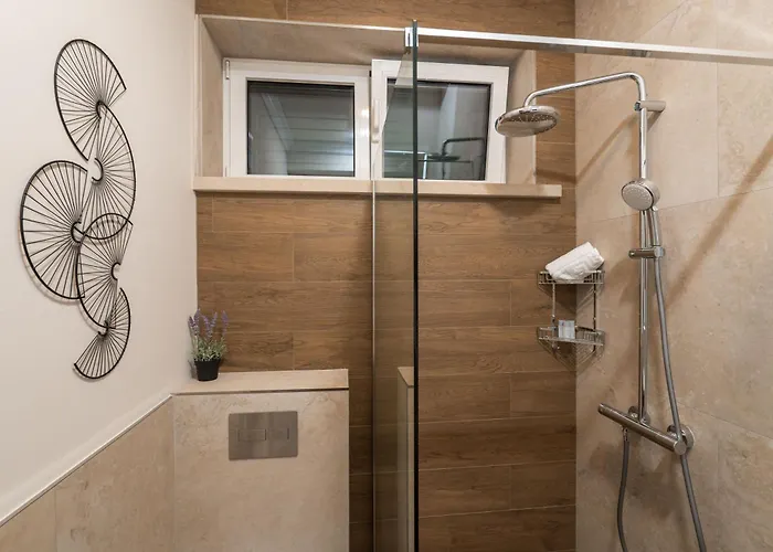 Palo Alto,free Parking * Dubrovnik