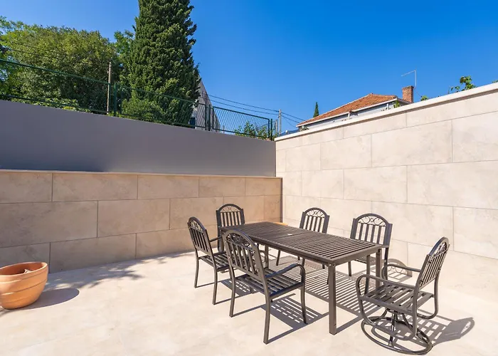 Palo Alto,free Parking דוברובניק