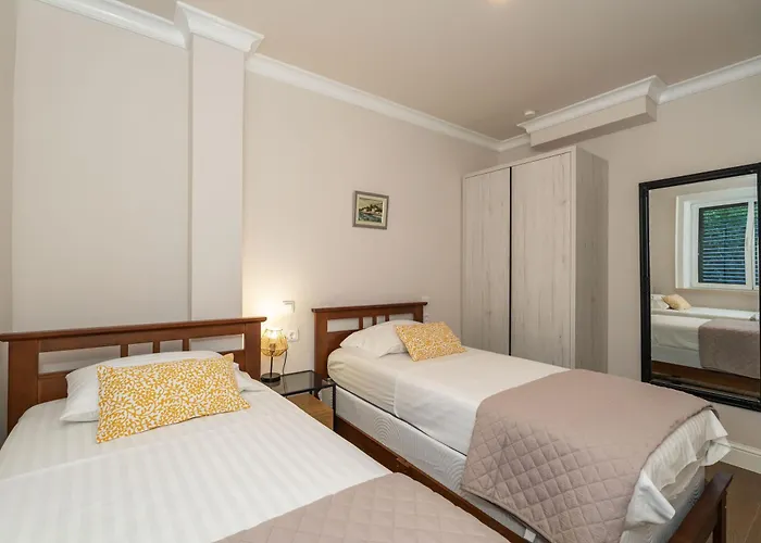 Palo Alto,free Parking דוברובניק