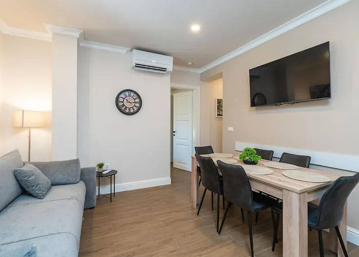 Palo Alto,free Parking דוברובניק